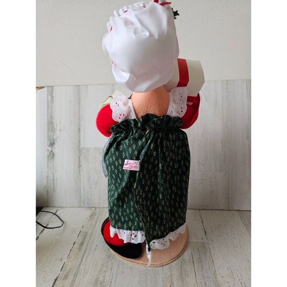 Annalee Mrs Claus presents vintage 1992 large 19 in figurine statue Xmas decor - Picture 4 of 9